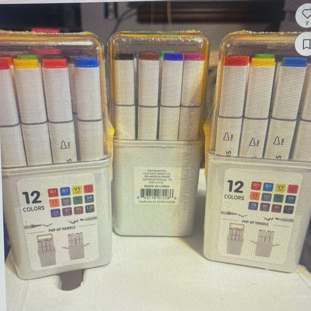 12-Color Marker Set with Assorted Tips
